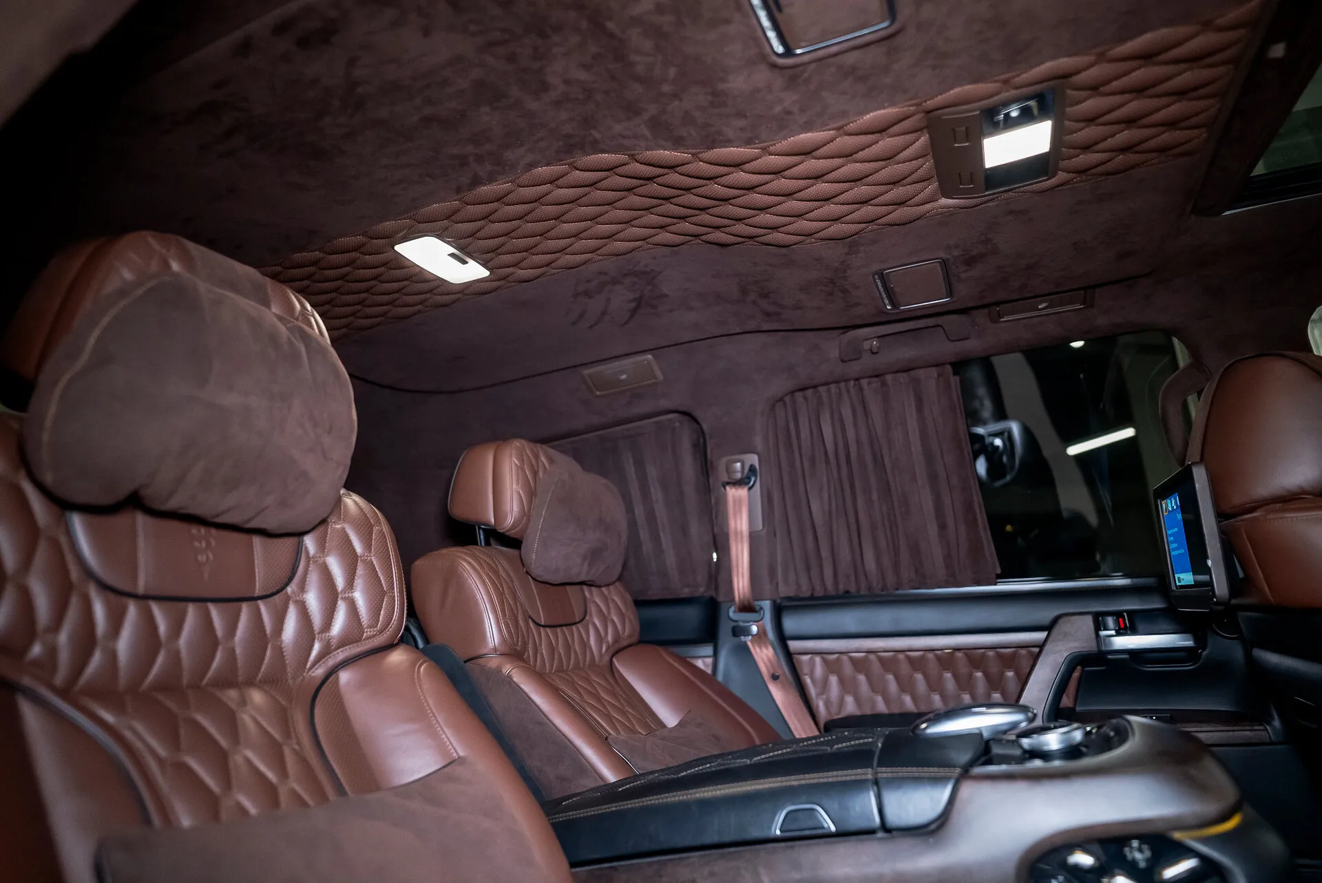 Toyota Land Cruiser, 200 Series Рестайлинг 2 2018 фото 2