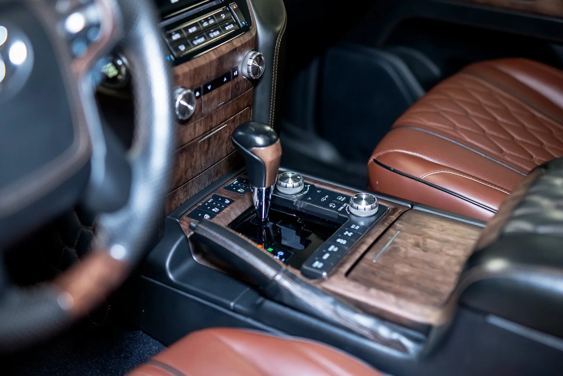 Toyota Land Cruiser, 200 Series Рестайлинг 2 2018 фото 9