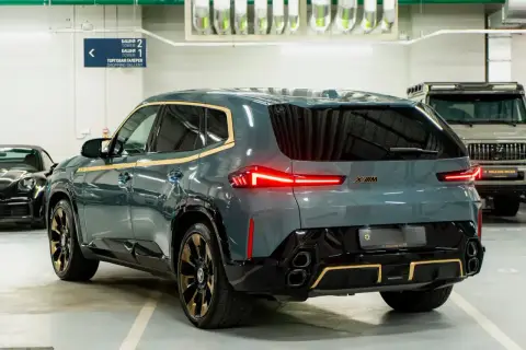 BMW Xm, I 2023 — миниатюра 4