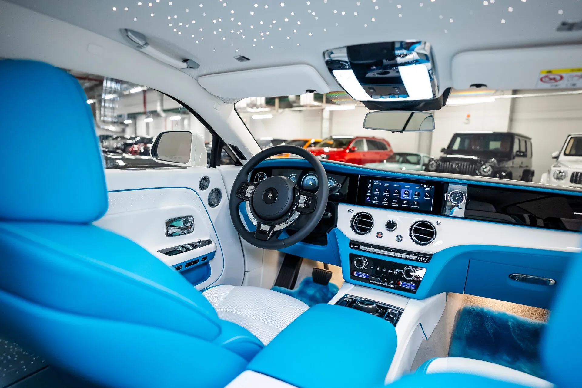 Rolls-Royce Spectre, I 2025 фото 2