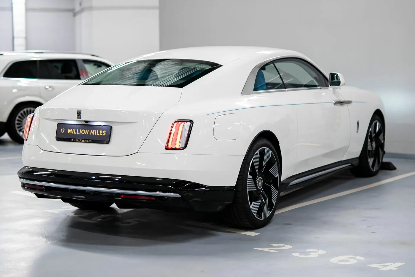 Rolls-Royce Spectre, I 2024 фото 9