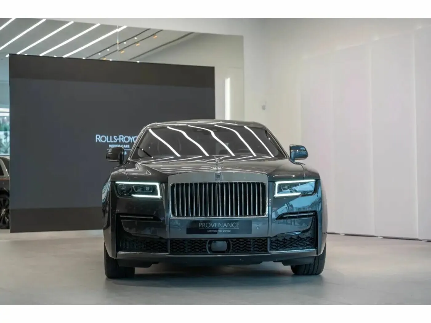 Rolls-Royce Ghost Black Badge, Ii 2024 фото 5