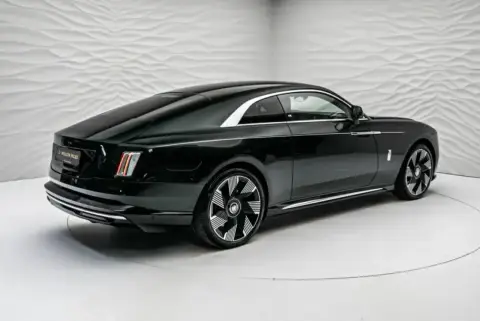 Rolls-Royce Spectre, I 2024 — миниатюра 1