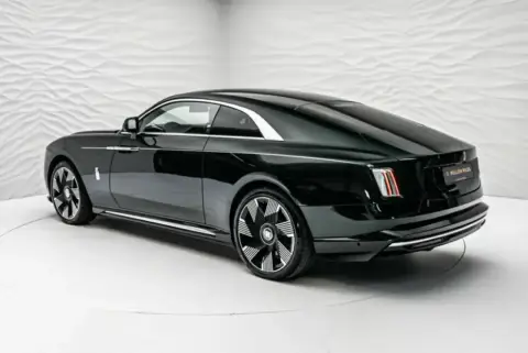 Rolls-Royce Spectre, I 2024 — миниатюра 7