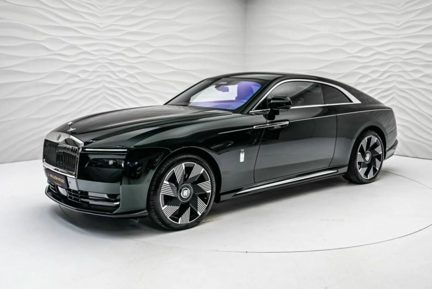 Rolls-Royce Spectre, I 2024 фото 9