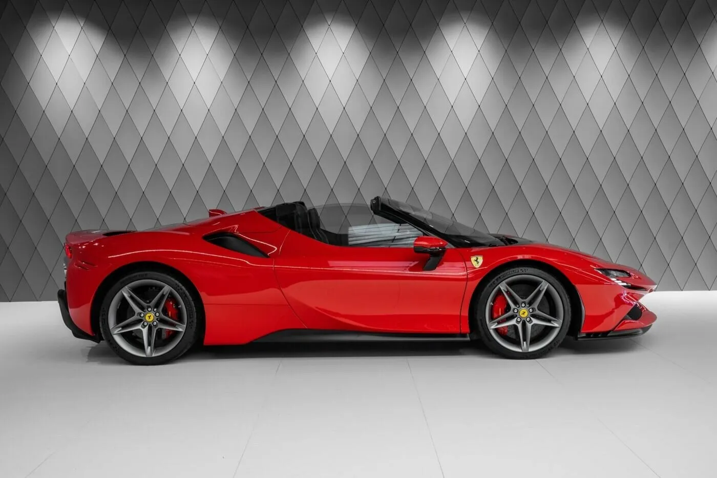 Ferrari SF90 Stradale Stradale, I 2024 фото 8