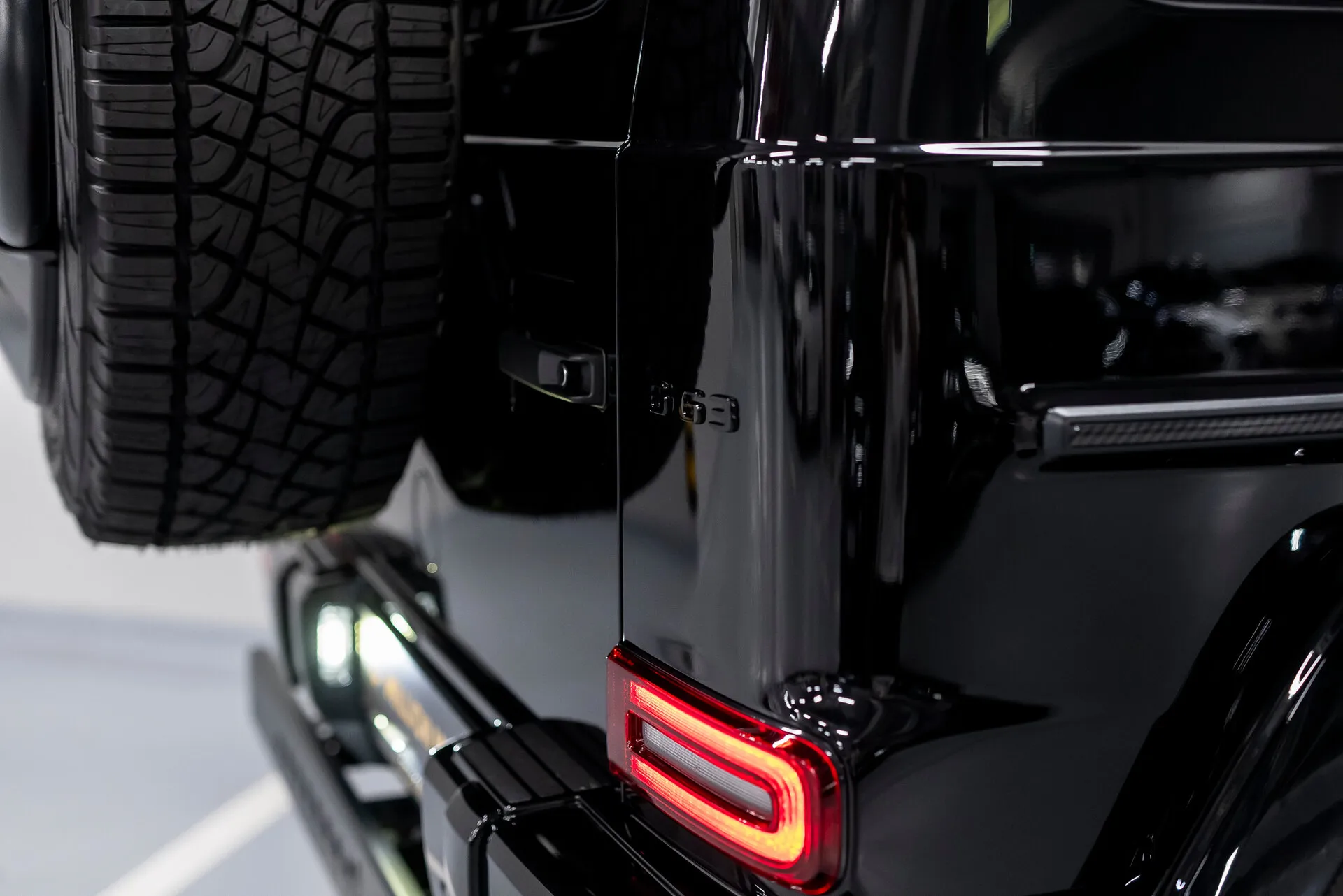 Mercedes-Benz G-Класс AMG 63 AMG 4X4 Squared, Ii (W463) 2023 фото 8