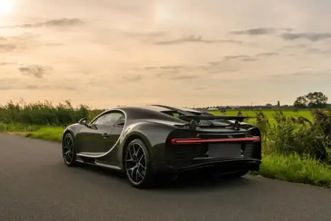 Bugatti Chiron, I 2021 — миниатюра 3