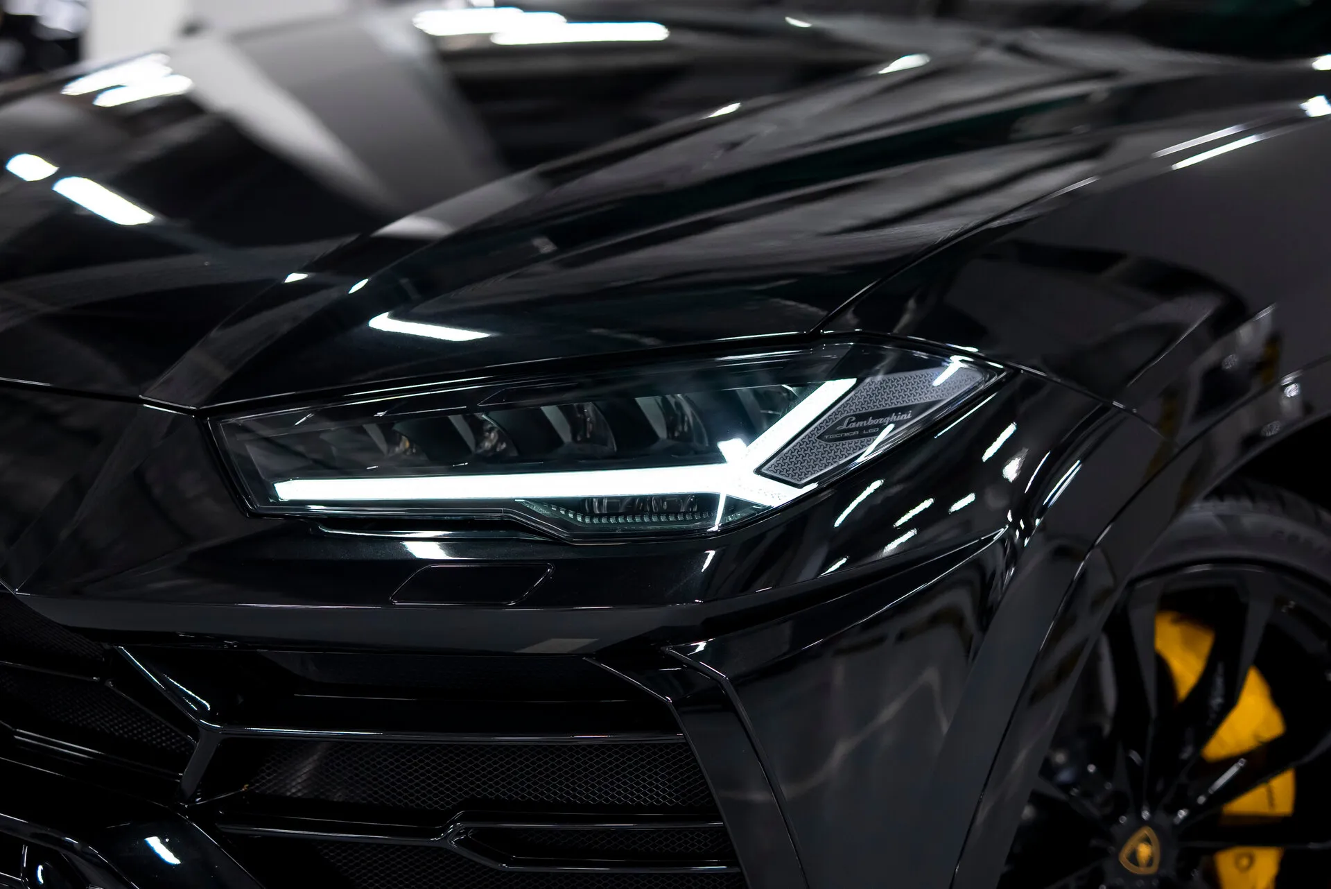 Lamborghini Urus, I 2021 фото 2