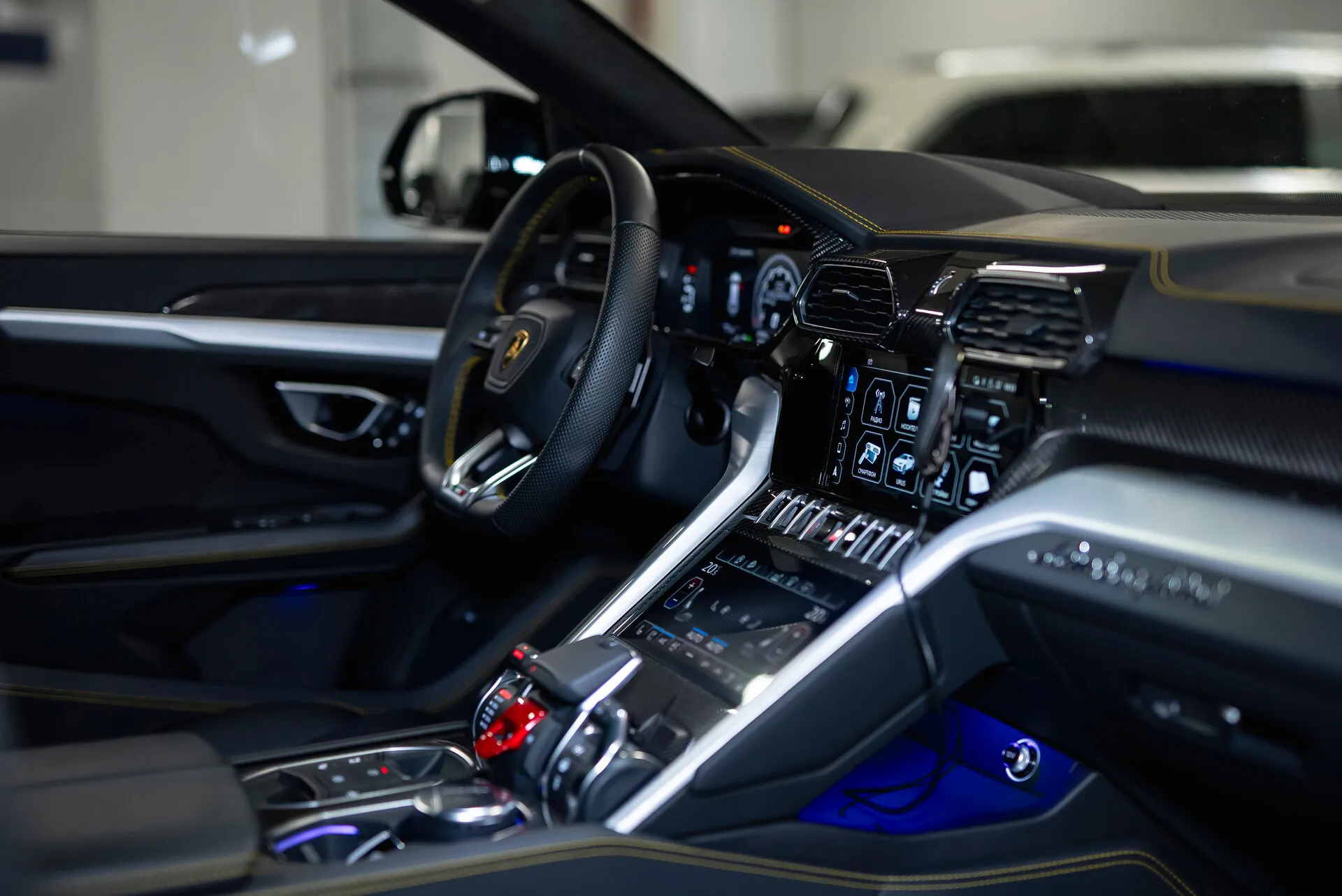 Lamborghini Urus, I 2021 фото 3
