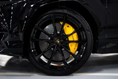 Lamborghini Urus, I 2021 — миниатюра 8
