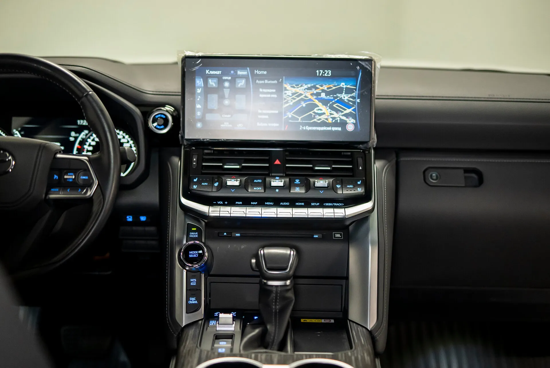 Toyota Land Cruiser, 300 Series 2022 фото 2