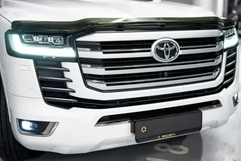 Toyota Land Cruiser, 300 Series 2022 — миниатюра 4