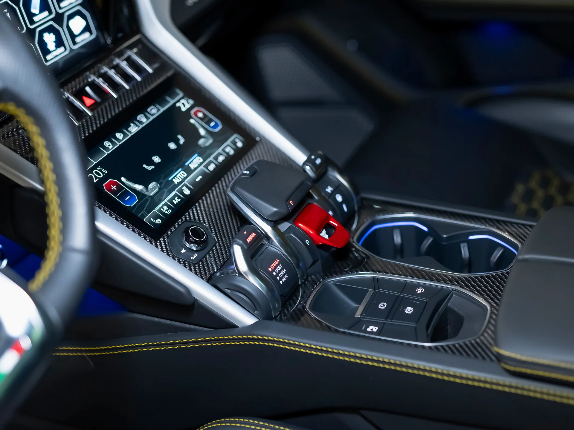 Lamborghini Urus, I 2020 фото 3
