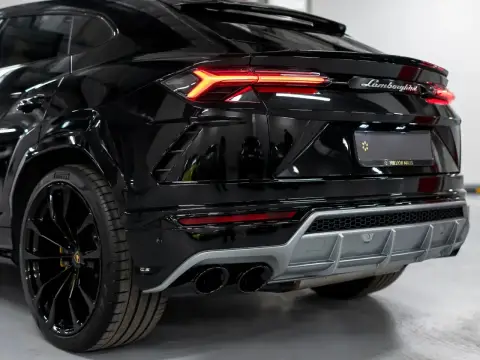 Lamborghini Urus, I 2020 — миниатюра 4