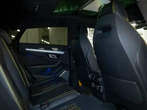 Lamborghini Urus, I 2020 — миниатюра 7