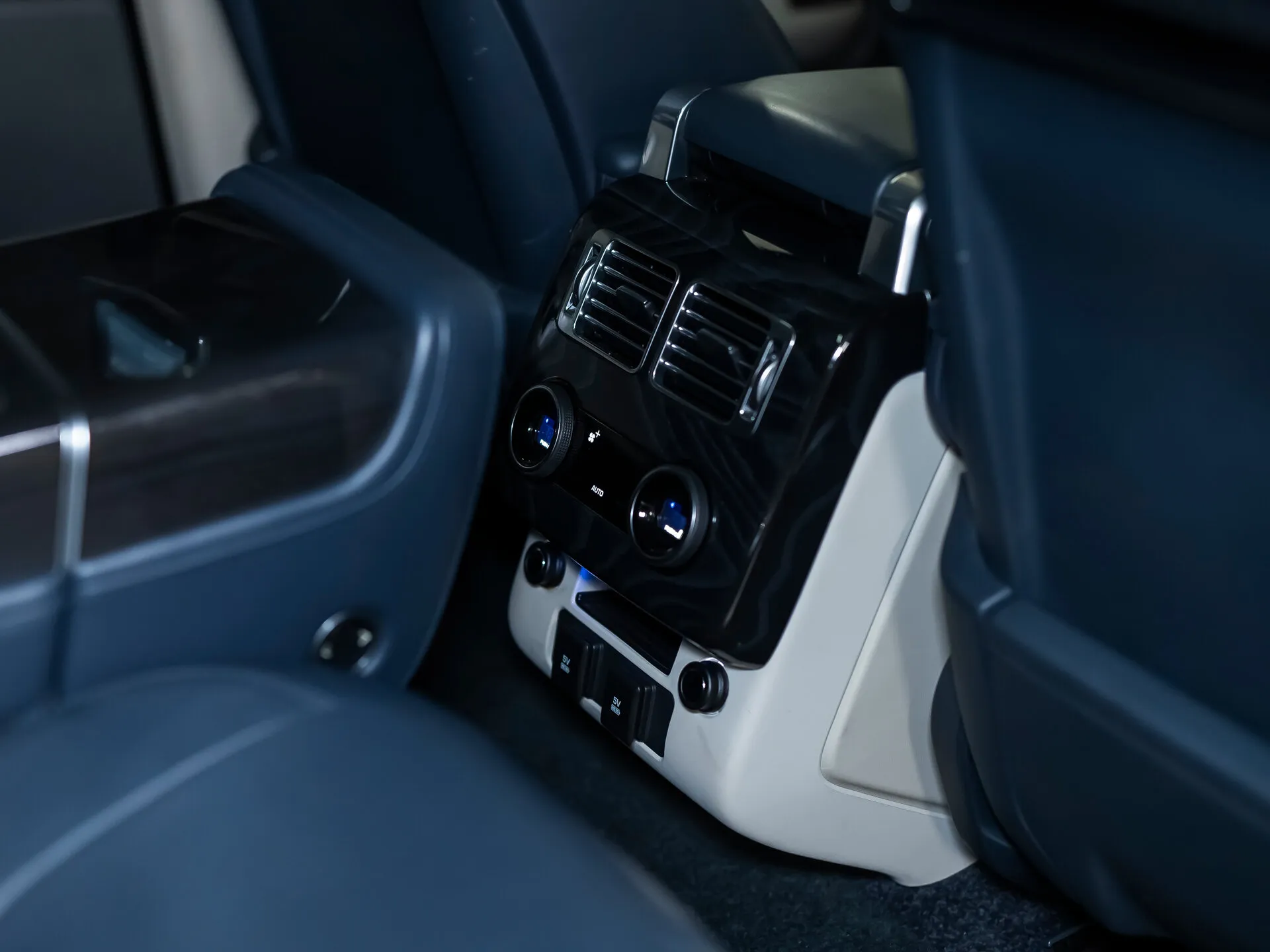 Land Rover Range Rover, Iv Рестайлинг 2019 фото 10