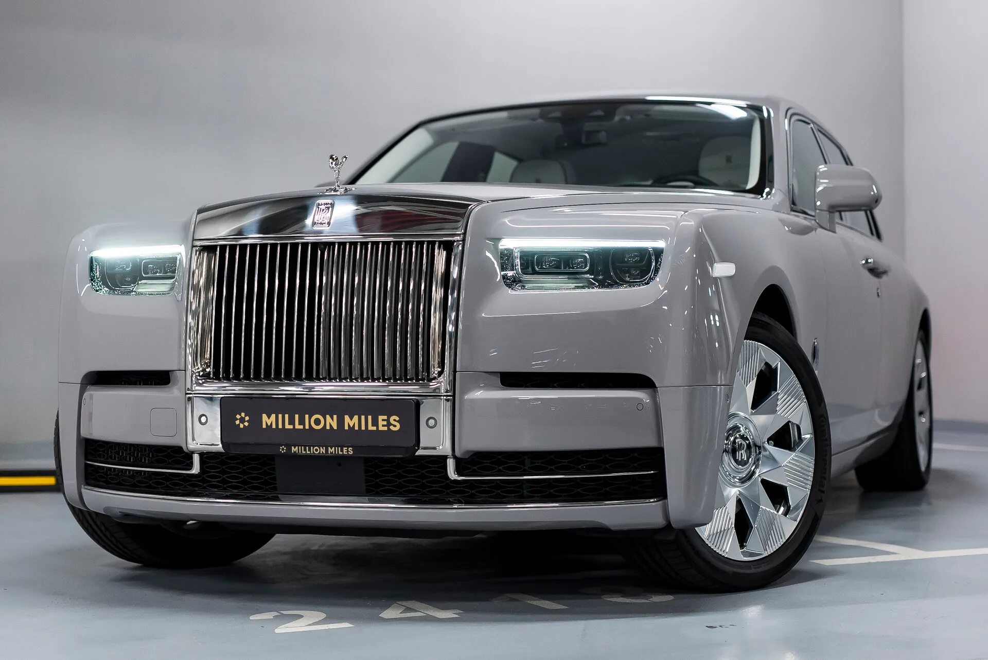Rolls-Royce Phantom, Viii 2023 фото 6