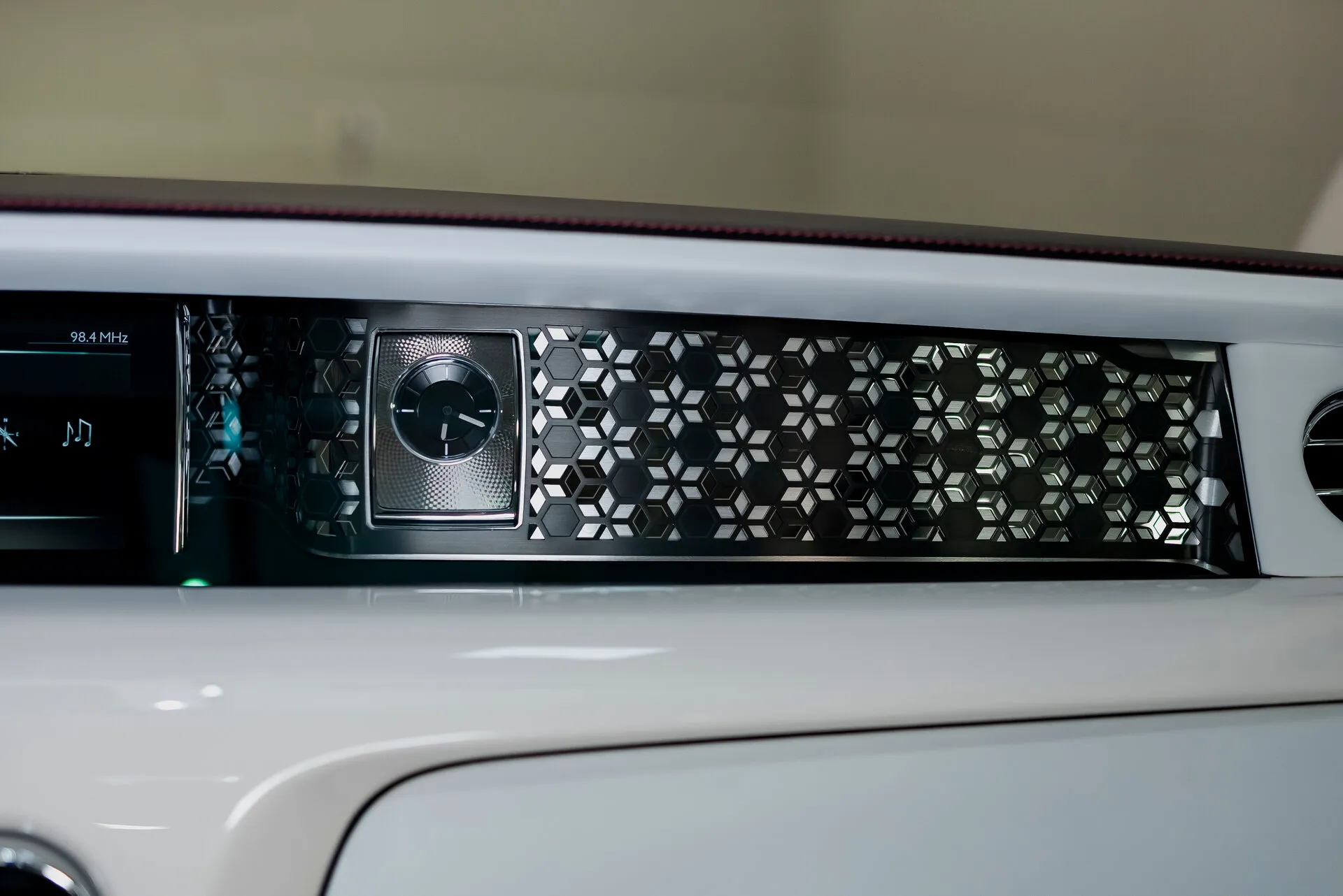 Rolls-Royce Phantom, Viii 2023 фото 9