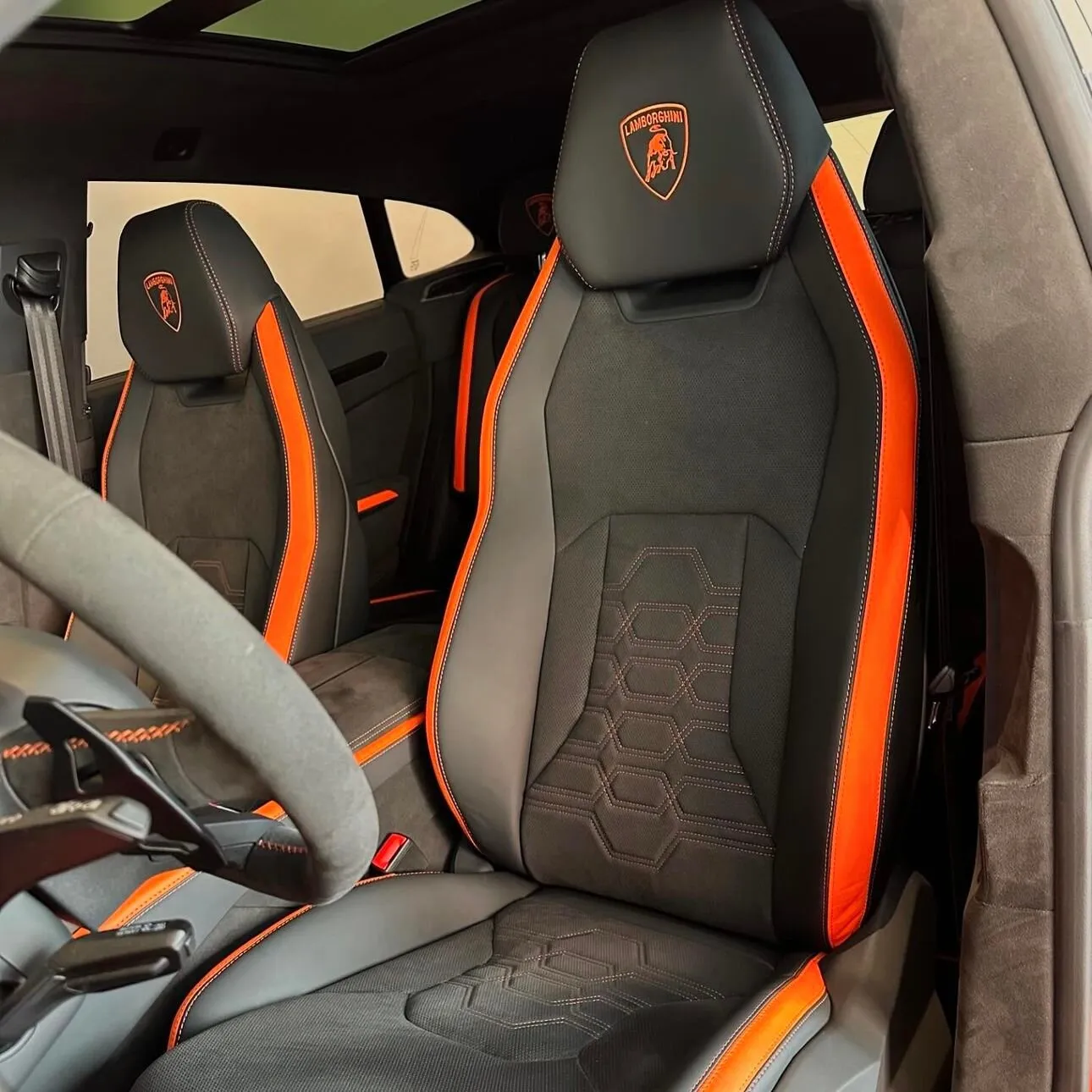 Lamborghini Urus, I Рестайлинг 2025 фото 7