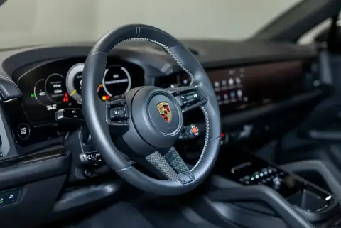 Porsche Cayenne, Iii Рестайлинг 2025 — миниатюра 7