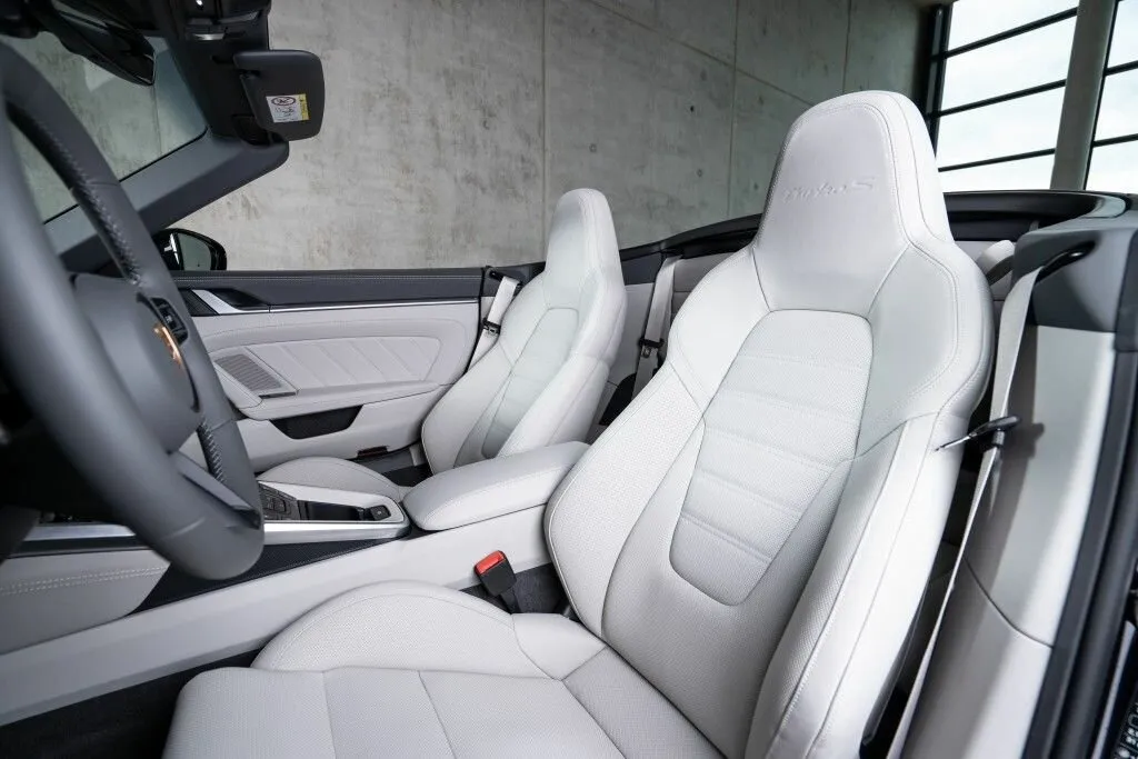 Porsche 911 Turbo S, Viii (992) 2024