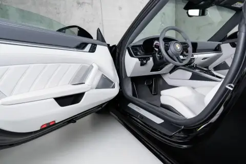 Porsche 911 Turbo S, Viii (992) 2024 — миниатюра 10