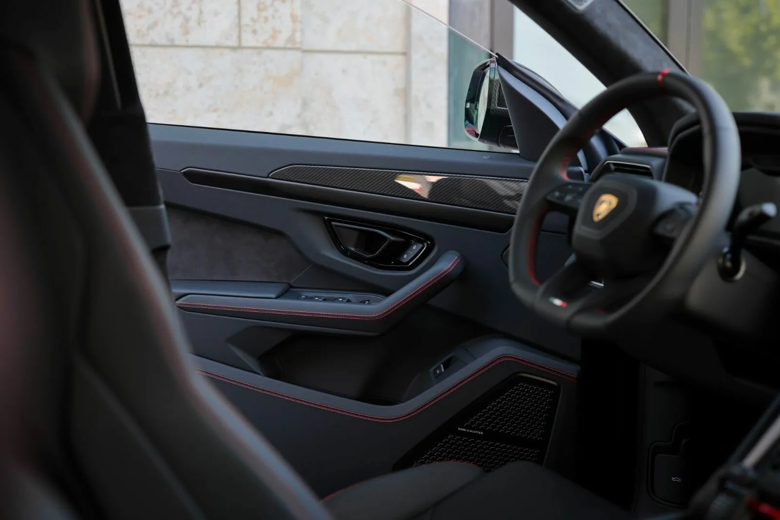 Lamborghini Urus, I Рестайлинг 2024 фото 8