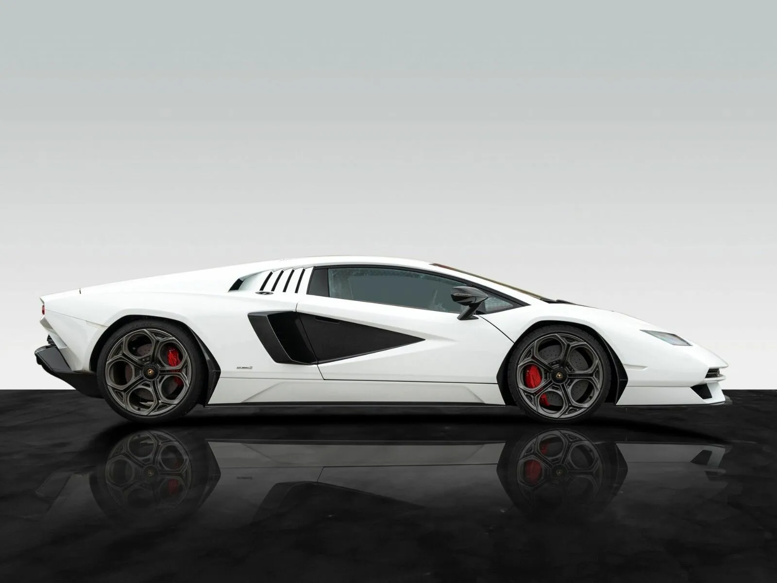 Lamborghini Countach Lpi 800-4, I 2023 фото 10