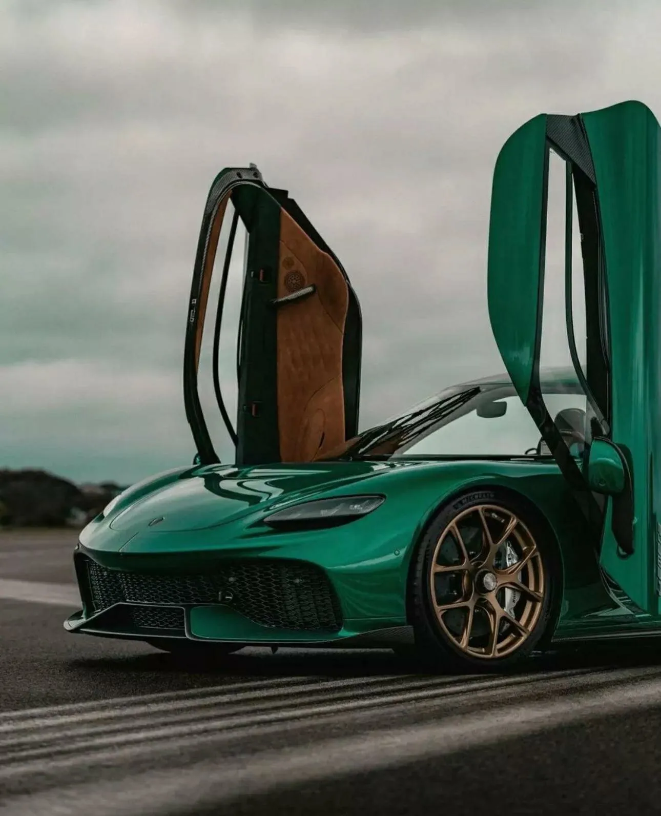 Koenigsegg Gemera, I 2024 фото 8