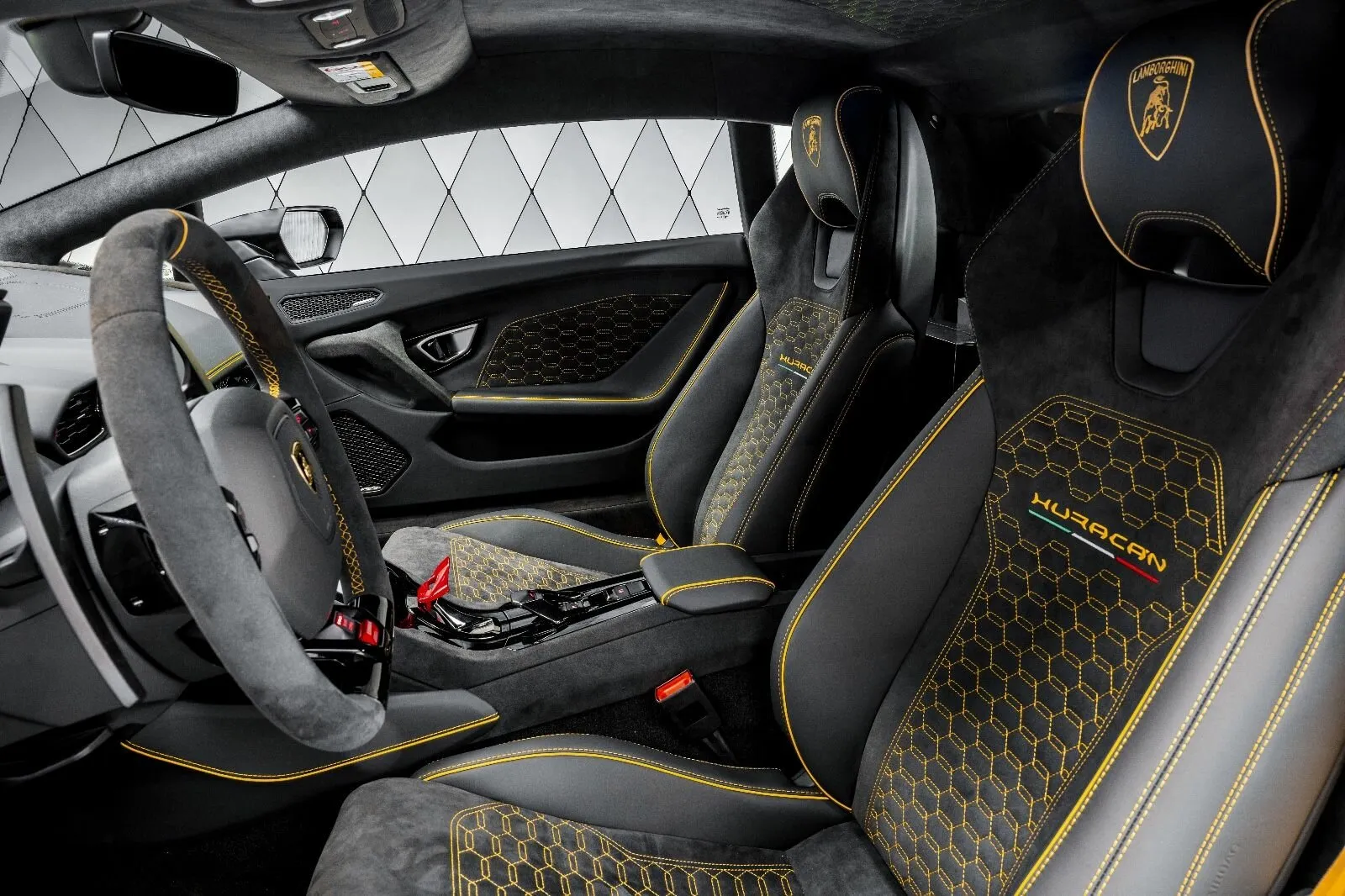 Lamborghini Huracán, I Рестайлинг 2024 фото 2