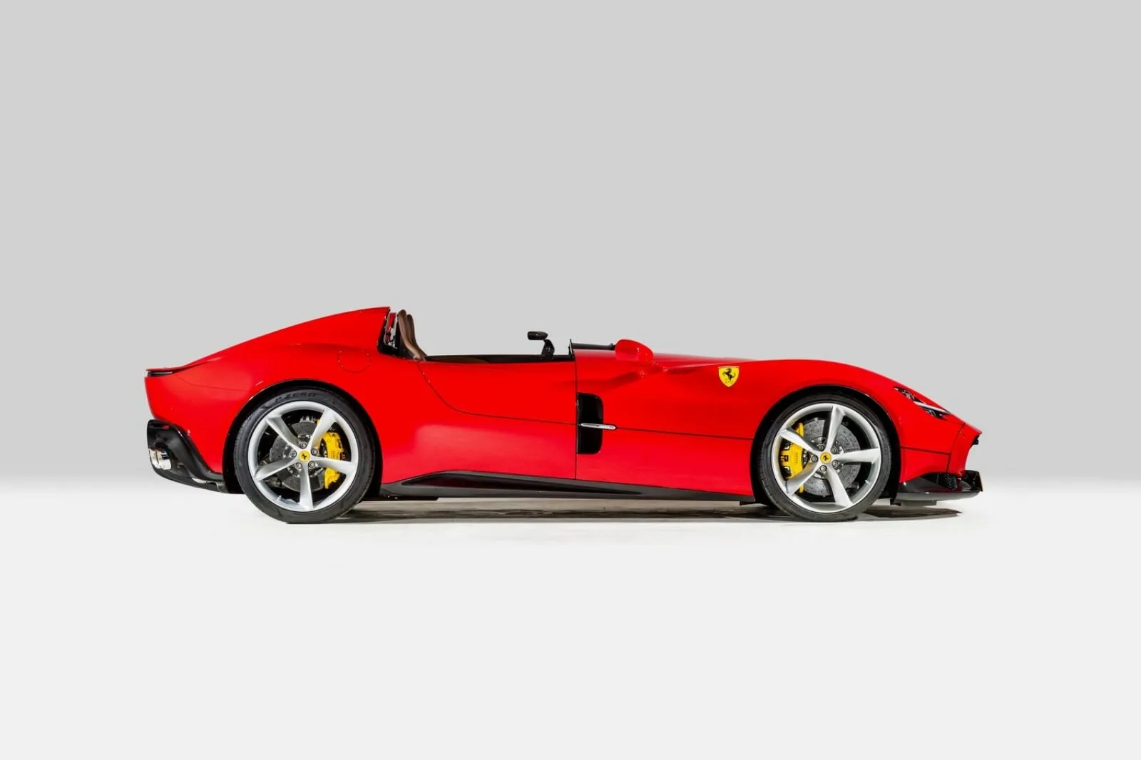 Ferrari Monza Sp Sp2, I 2022 фото 7