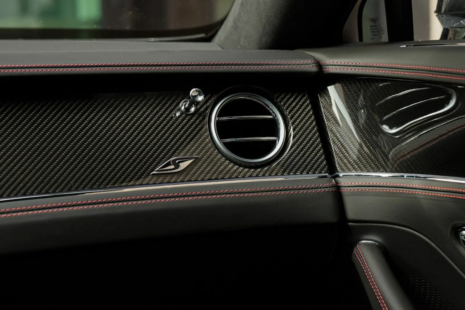 Bentley Flying Spur, Iii 2024 фото 2
