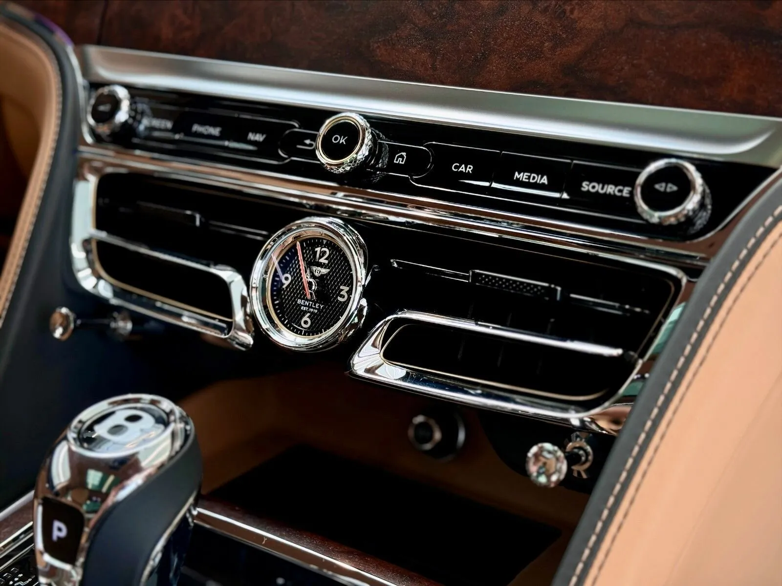 Bentley Flying Spur, Iii 2024 фото 6