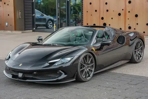 Ferrari 296 Gtb Gts, I 2024 — миниатюра 1