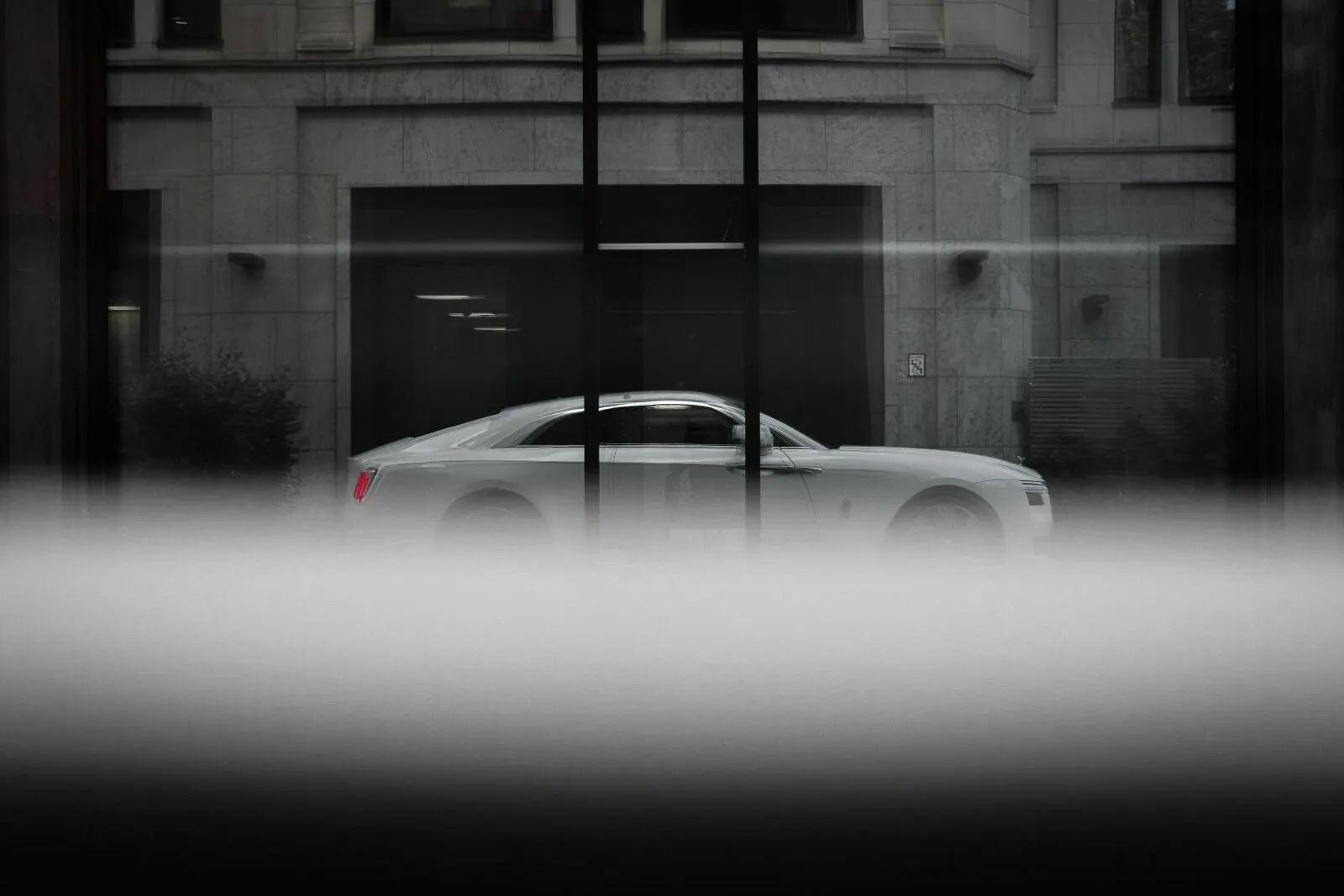 Rolls-Royce Spectre, I 2025 фото 5