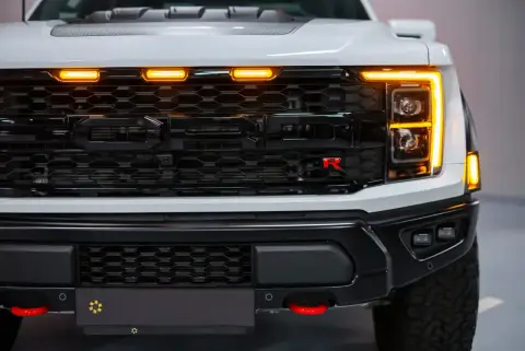 Ford F-150, Xiv Рестайлинг 2025 — миниатюра 3