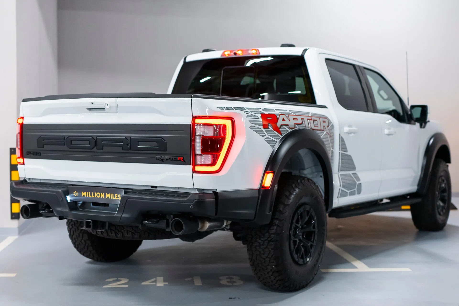 Ford F-150, Xiv Рестайлинг 2025 фото 10