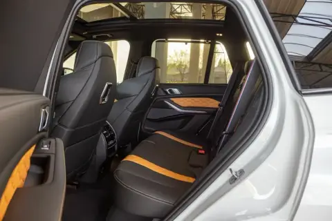 BMW X5 M Competition, Iii (F95) Рестайлинг 2025 — миниатюра 4