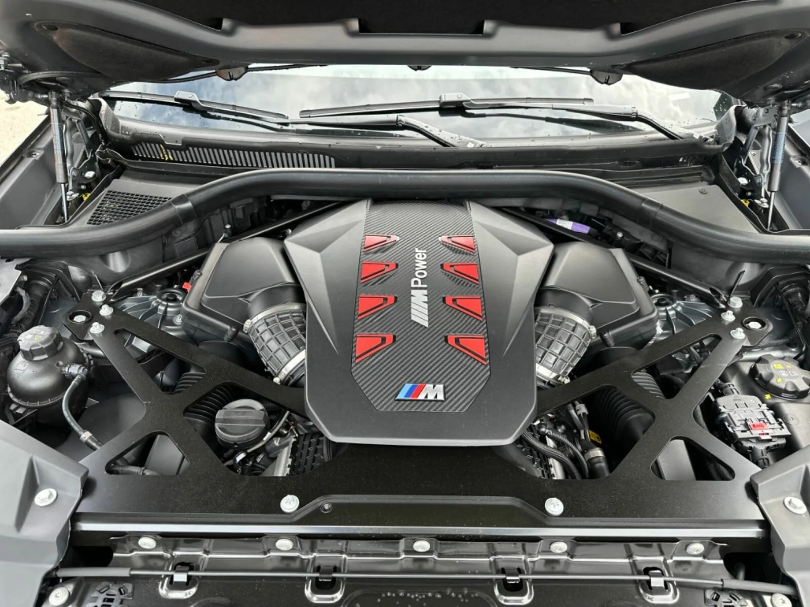 BMW X6 M Competition, Iii (F96) Рестайлинг 2025 фото 7