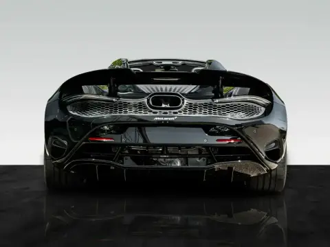 McLaren 750S, I 2025 — миниатюра 3