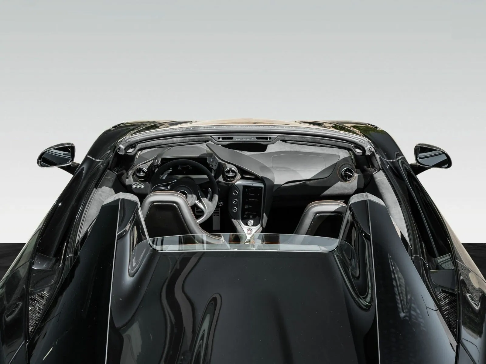 McLaren 750S, I 2025 фото 7