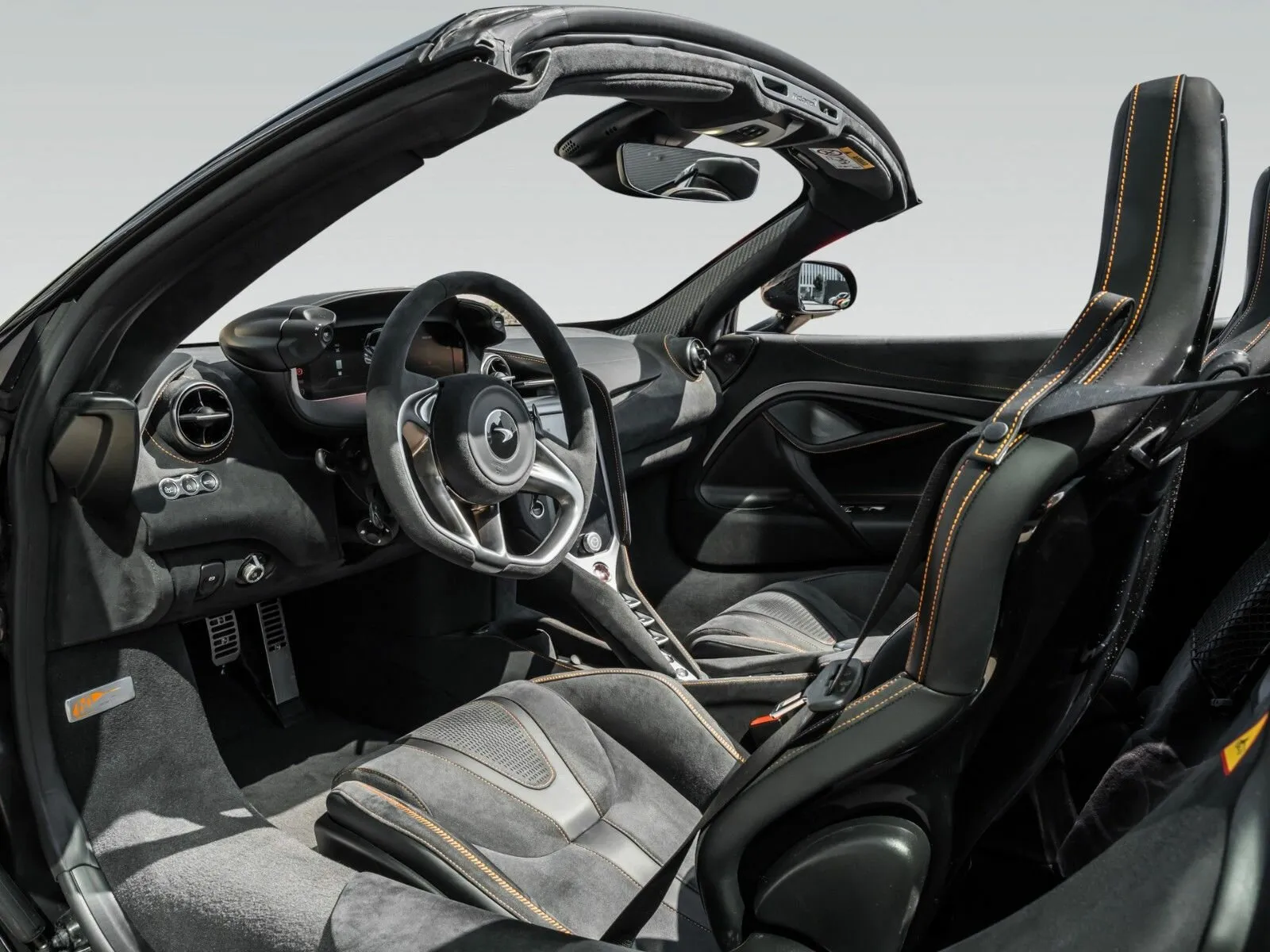 McLaren 750S, I 2025 фото 10