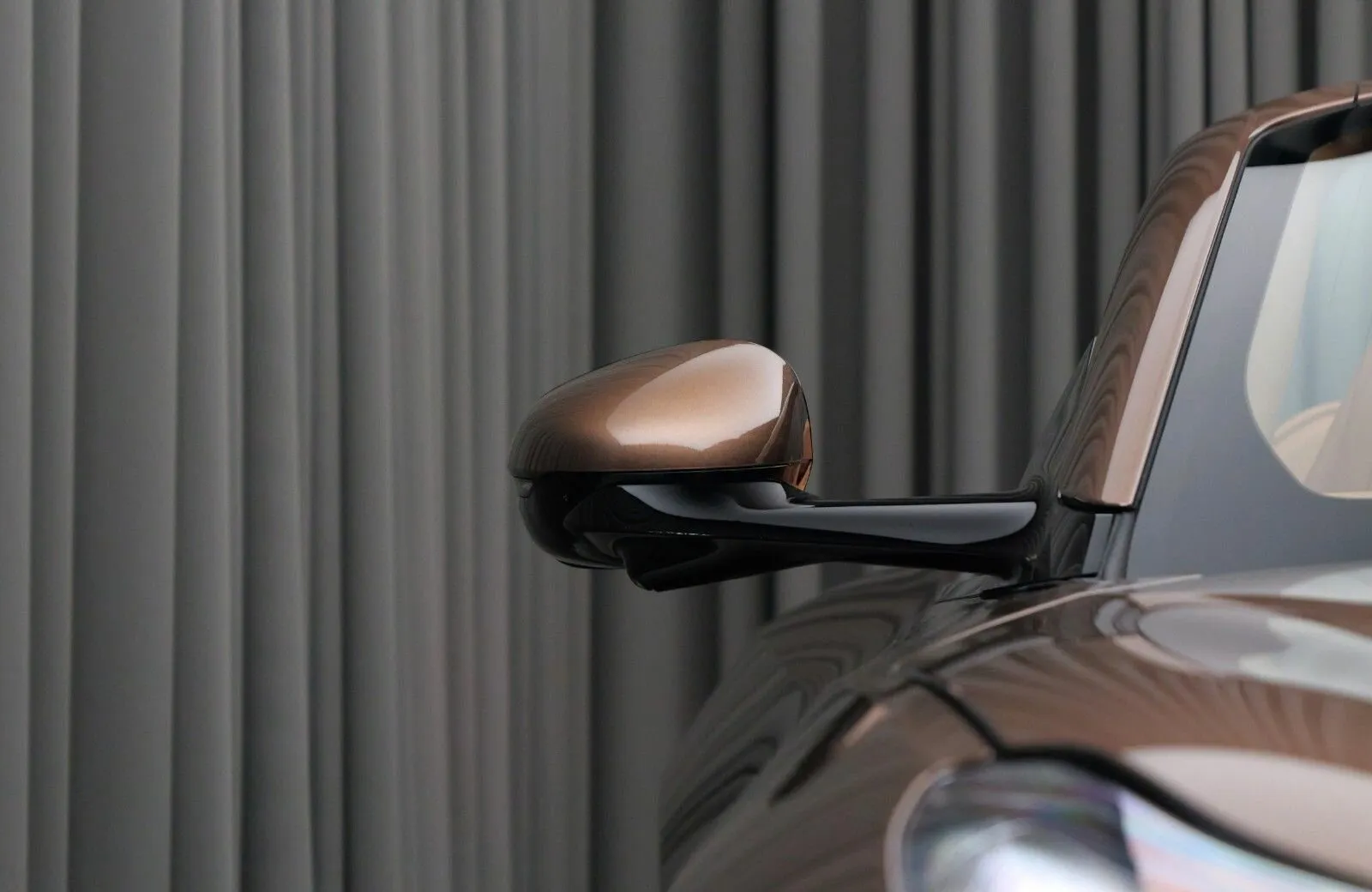 Aston Martin DB12, I 2025