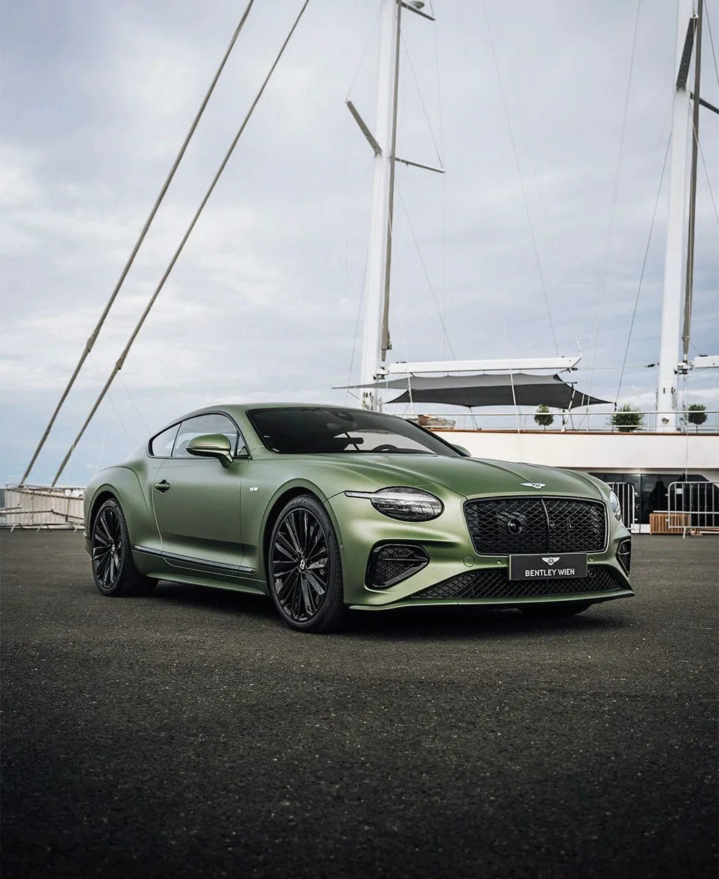 Bentley Continental GT, Iv 2025 фото 9