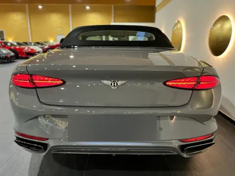 Bentley Continental GT, Iv 2025 — миниатюра 8