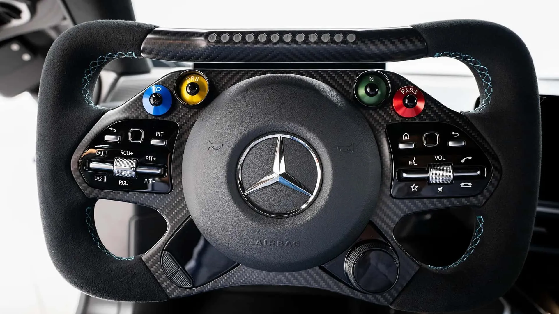 Mercedes-Benz AMG One, I 2024 фото 2