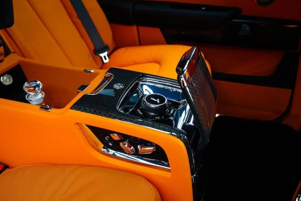 Rolls-Royce Cullinan Black Badge, I Рестайлинг 2025 фото 5