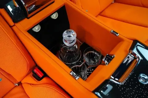Rolls-Royce Cullinan Black Badge, I Рестайлинг 2025 — миниатюра 5