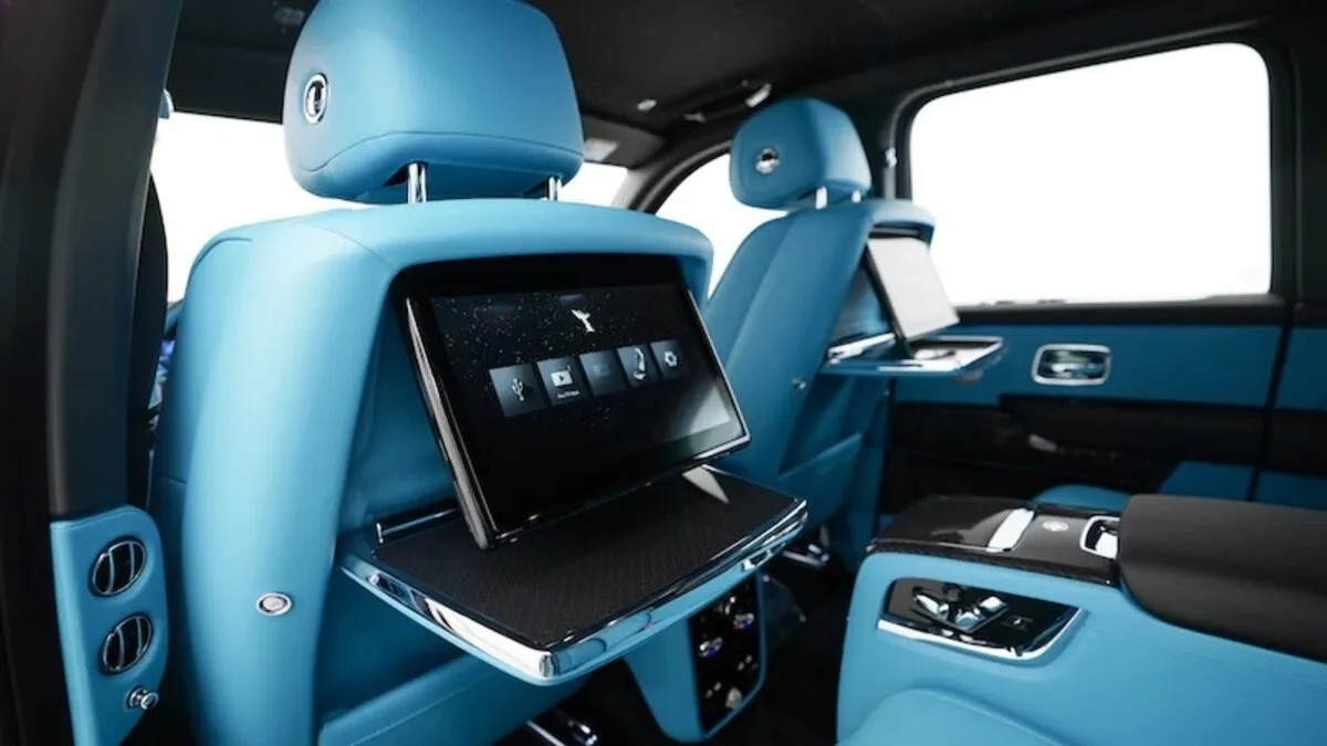 Rolls-Royce Cullinan Black Badge, I Рестайлинг 2025 фото 9